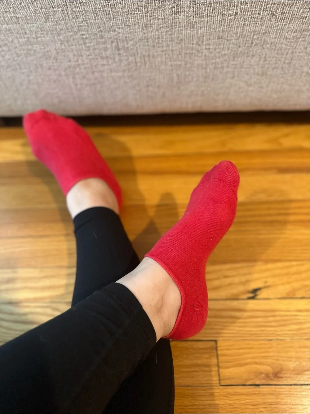 Red No-Show Socks for Women - Comfortable Everyday Pair